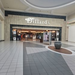 West Oaks Mall