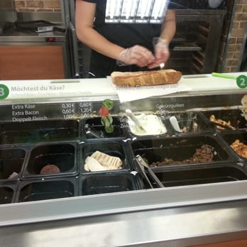 Subway - Hier wird belegt - Fast Food Near Me - Würzburg, BY