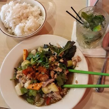 Cafe De Thai - Delicious Thai Basil Chicken with rice and a delicious mojito - Thai Near Me - Reno, Nevada Cafe De Thai - Delicious Thai Basil Chicken with rice and a delicious mojito - Thai Near Me - Reno, Nevada