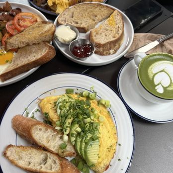 Caffe Central - Coffee & Tea Near Me - Burlingame, California