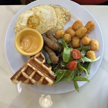 Fluffy Fluffy - Coffee & Tea Near Me - Davis, California Fluffy Fluffy - Coffee & Tea Near Me - Davis, California