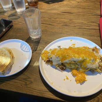 Chris' Pancake & Dining - Country Omelette - Breakfast & Brunch Near Me - St. Louis, Missouri Chris' Pancake & Dining - Country Omelette - Breakfast & Brunch Near Me - St. Louis, Missouri