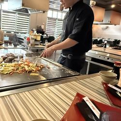 Hibachi Restaurant - Chef Phat.