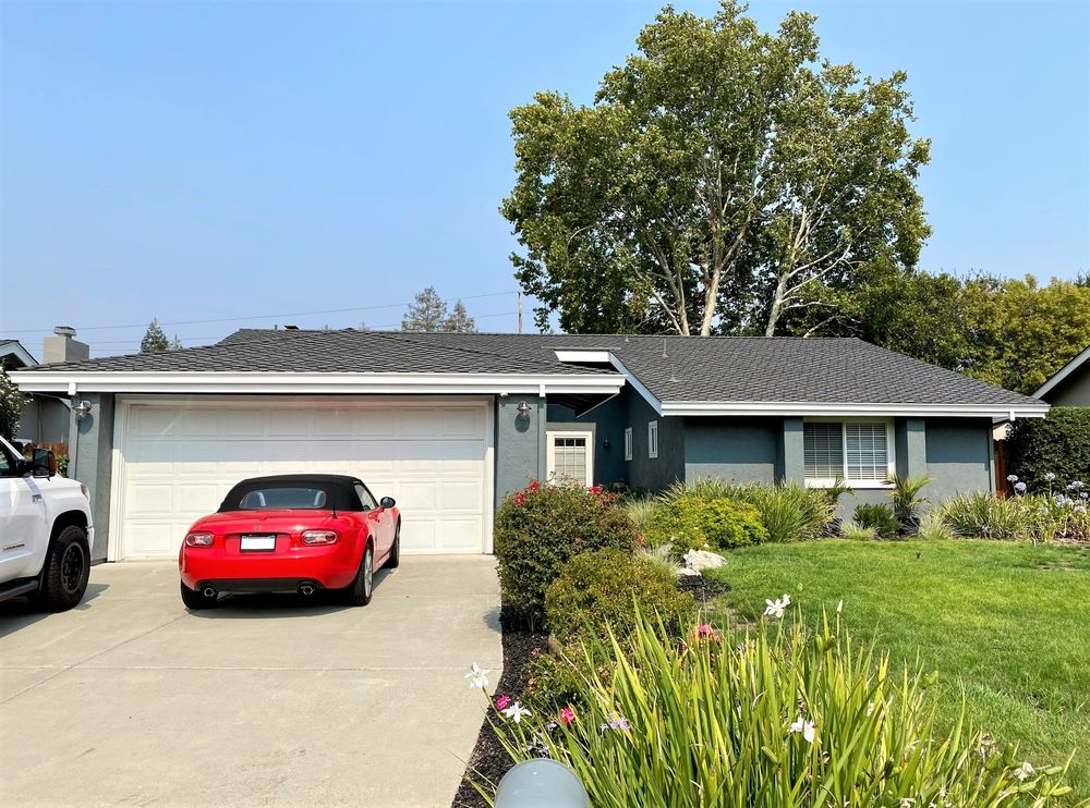 Slide of Integrity Roofing Systems