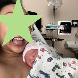 Mom & Baby, 100% natural birth. Mom & Baby, 100% natural birth.