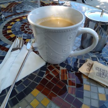 Le Cafe De Paris - Cafe al fresco - Coffee & Tea Near Me - Orlando, Florida Le Cafe De Paris - Cafe al fresco - Coffee & Tea Near Me - Orlando, Florida