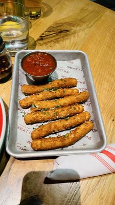 Moneyline Pizza & Bar by null