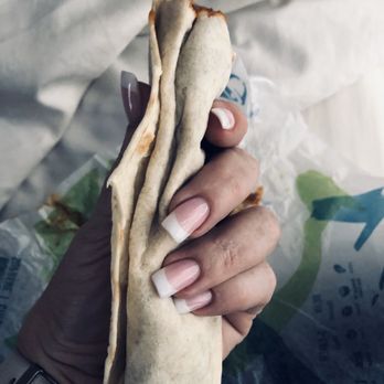 Taco Bell - Not sure but I think this is suppose to be a burrito. They even remade it because I told them it was terrible. - Fast Food Near Me - Littleton, Colorado Taco Bell - Not sure but I think this is suppose to be a burrito. They even remade it because I told them it was terrible. - Fast Food Near Me - Littleton, Colorado