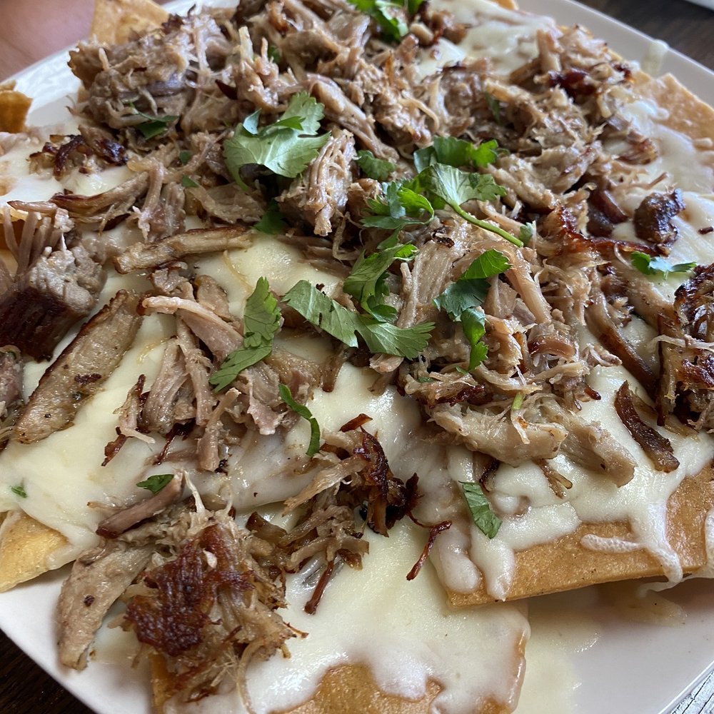 La Lupe Mexican Restaurant - Nachos- Carnitas - Mexican Near Me - Pompano Beach, Florida