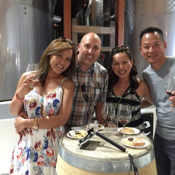 Le Vigne Winery - Ending up with desserts and the delicious Port at the pick up party!! - Wineries Near Me - Paso Robles, California Le Vigne Winery - Ending up with desserts and the delicious Port at the pick up party!! - Wineries Near Me - Paso Robles, California