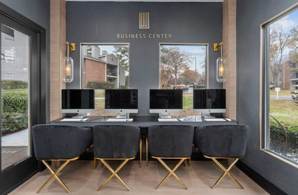 Woodford Apartments by null