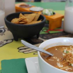 Los Calditos - Sopa de Tortilla