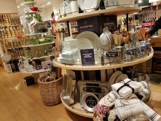 Williams Sonoma 7007 Friars Rd San Diego Ca Gourmet Shops Mapquest