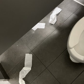 Big Air - Dirty bathroom - Trampoline Parks Near Me - Corona, California
