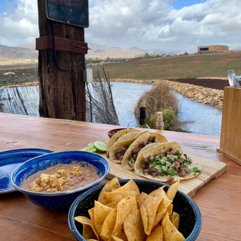 Troika - tacos and beans - Food Trucks Near Me - Valle de Guadalupe, BCN Troika - tacos and beans - Food Trucks Near Me - Valle de Guadalupe, BCN