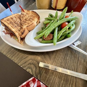 Salt + Smoke - BLT - Barbeque Near Me - St. Louis, Missouri