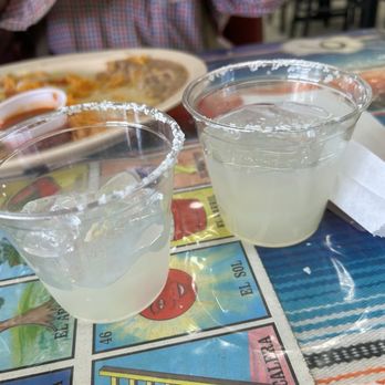 La Jefa Restaurant - Very nice they gave us some little margaritas. - Mexican Near Me - Anthony, Texas