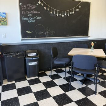 Horizon Bagels & Cafe - Indoor seating - Bagels Near Me - Albuquerque, New Mexico