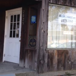 William J. Vigneux, DMD - Entrance