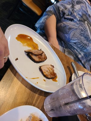 Gilroy's Kitchen + Pub + Patio by null