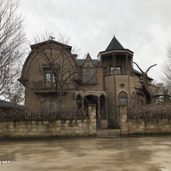 Munster Mansion - Munster Mansion - Haunted Houses Near Me - Waxahachie, Texas Munster Mansion - Munster Mansion - Haunted Houses Near Me - Waxahachie, Texas