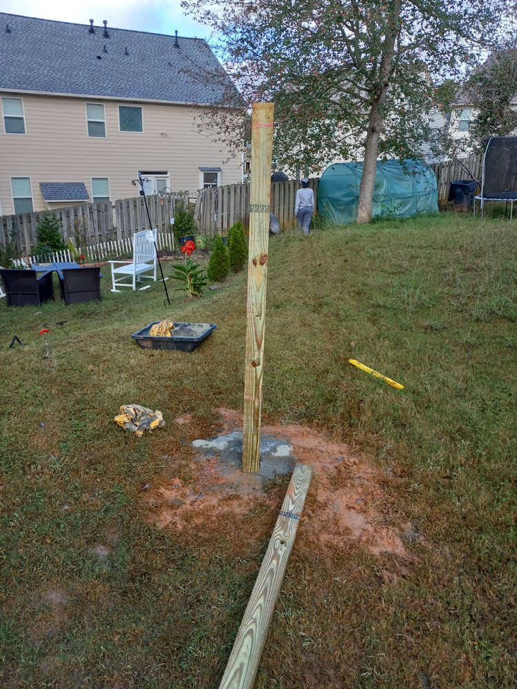 Slide of Midwest Roofing & Construction