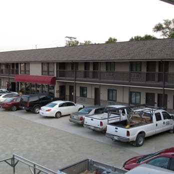 Cottonwood Inn - Lobby and on section of the motel - Hotels Near Me - Phillipsburg, Kansas Cottonwood Inn - Lobby and on section of the motel - Hotels Near Me - Phillipsburg, Kansas