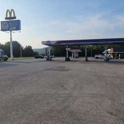 Clark's Pump N Shop - The old Clark's pump stop in vanceburg Kentucky Between maysville and greenup