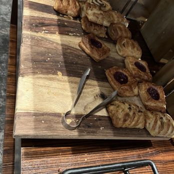 Renaissance Amsterdam Hotel - Breakfast pastries. - Hotels Near Me - Amsterdam, New Hampshire Renaissance Amsterdam Hotel - Breakfast pastries. - Hotels Near Me - Amsterdam, New Hampshire