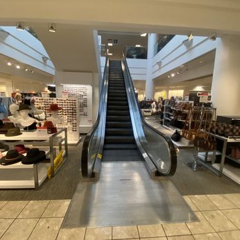JCPenney - Montgomery Twinkie-M escalators, JCPenney West Town Mall - Department Stores Near Me - Knoxville, Tennessee JCPenney - Montgomery Twinkie-M escalators, JCPenney West Town Mall - Department Stores Near Me - Knoxville, Tennessee