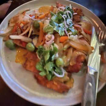 Rasa - Chicken piccata with tasty veg and Castelvetrano olives! - Canadian (New) Near Me - Toronto, Ontario