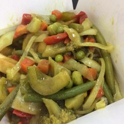 Chopstix - Mixed vegetable curry on chips