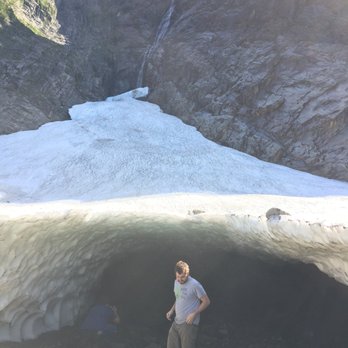 Big Four Ice Caves - Don't be stupid and go under the ice like my friend did - Parks Near Me - Granite Falls, Washington