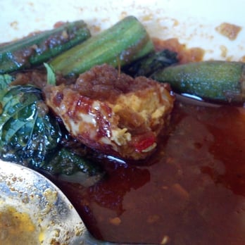Royal Rangoon - Egg and Okra Curry - fried hard-boiled egg - Asian Fusion Near Me - Berkeley, California
