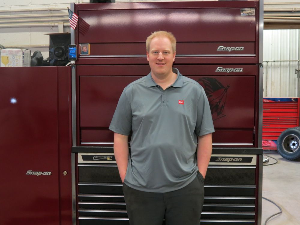 HUTCHINSON COOP CENEX Updated August 2024 1110 Hwy 7 W, Hutchinson