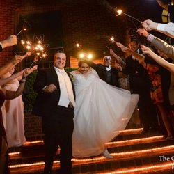 Metropolitan Caterers - One Wedding at a time.