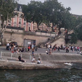 Bateaux Mouches - Boat Charters Near Me - Paris, 75