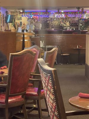 Paisano's Italian Restaurant & Lounge by null