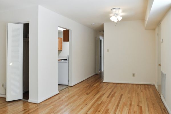 Manor View Apartments