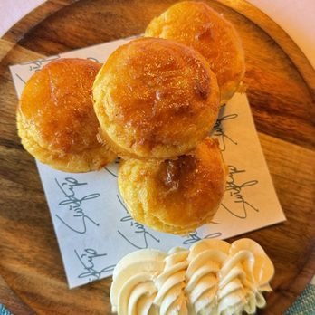 Swifty’s - Cornbread - American Near Me - Palm Beach, Florida