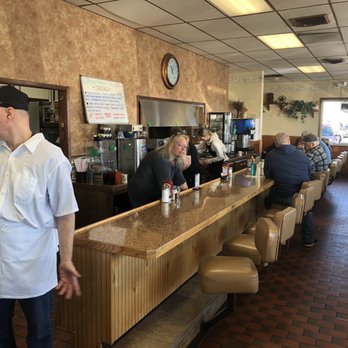 Jake's Cafe - people sitting at the bar - American Near Me - Ritzville, Washington