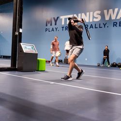 My Tennis Wall - Tennis class for adults in Houston Heights combining full courts and indoor tennis simulators