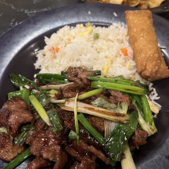 Mandarin Cafe - Mongolian beef lunch special, one of the best I've had - Chinese Near Me - Columbus, Georgia Mandarin Cafe - Mongolian beef lunch special, one of the best I've had - Chinese Near Me - Columbus, Georgia