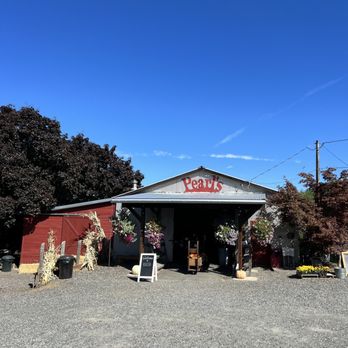 Pearl's Place - Fruits & Veggies Near Me - Hood River, Oregon Pearl's Place - Fruits & Veggies Near Me - Hood River, Oregon