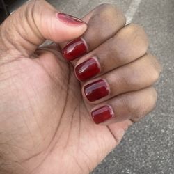 Infinity Nails Spa - Cat Eye manicure