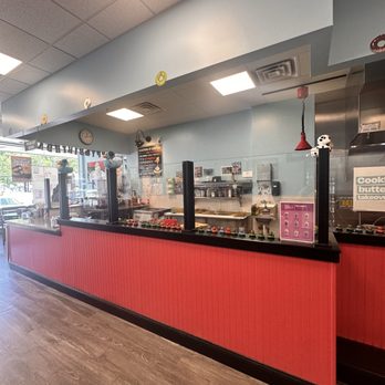 Duck Donuts - Inside - Donuts Near Me - Green Brook Township, New Jersey Duck Donuts - Inside - Donuts Near Me - Green Brook Township, New Jersey