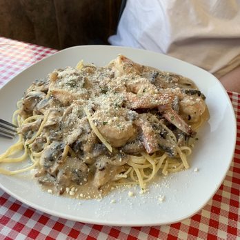 Win-Spuntino - Shrimp Alfredo - Italian Near Me - Honolulu, Hawaii