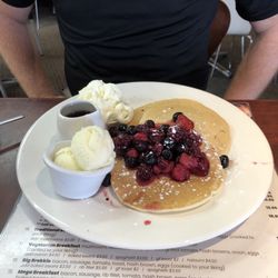 Luv-A-Coffee - Pancake stack