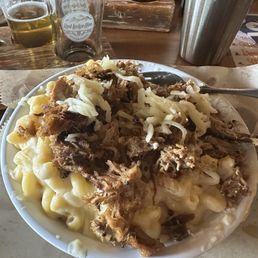 Mac & Cheese with pulled pork