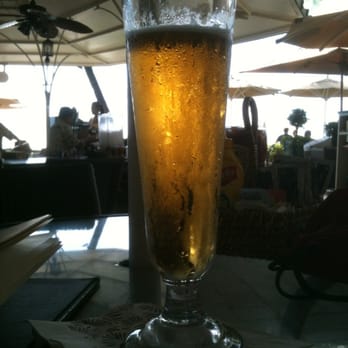 The Beach Bar - Primo beer on tap - Bars Near Me - Honolulu, Hawaii The Beach Bar - Primo beer on tap - Bars Near Me - Honolulu, Hawaii